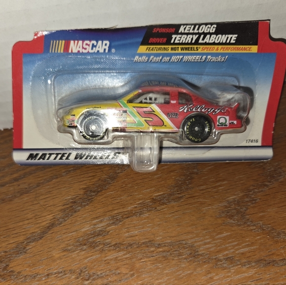LOT OF THREE - "CUT CARD" NASCAR CARS - NEW - Picture 5 of 5